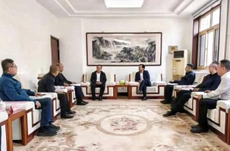 天津市蓟州区委与国盈盛储举行会谈